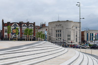 Depuis le parvis de la gare de Liverpool Lime Street