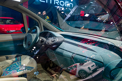 Ni dedans ni dehors de la Citroën Xénia, protype de la Pisasso.